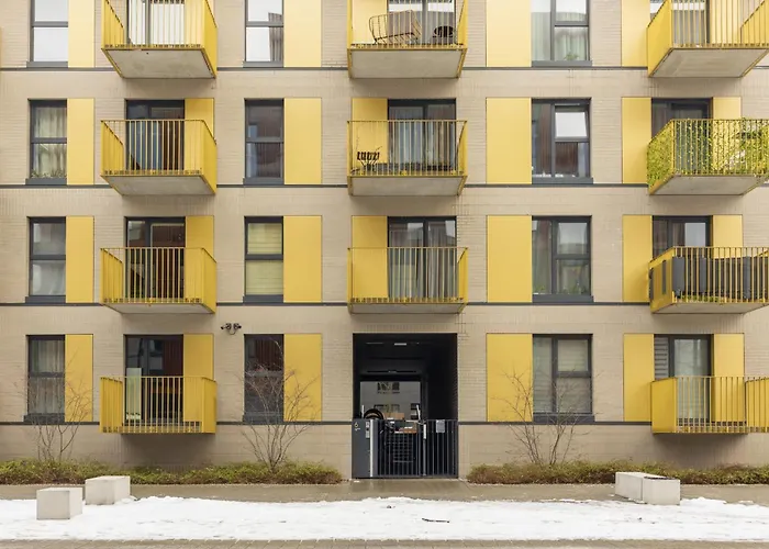 Milionowa Loft Apartment With Parking In Lodz By Noclegi Renters
